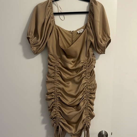 Beige Ruched mini dress - Picture 1 of 2
